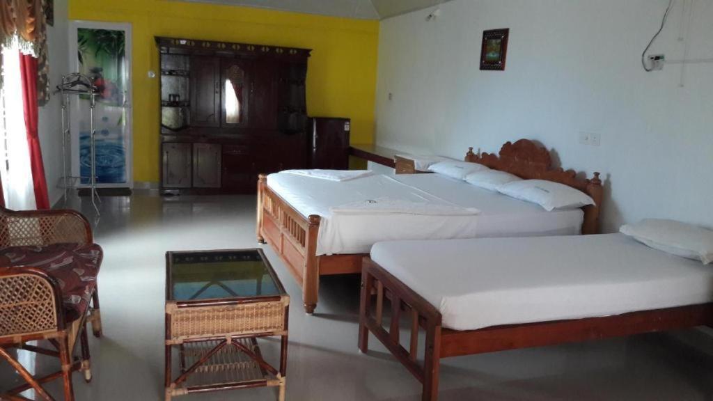 Keratheeram Beach Resort Varkala Ngoại thất bức ảnh