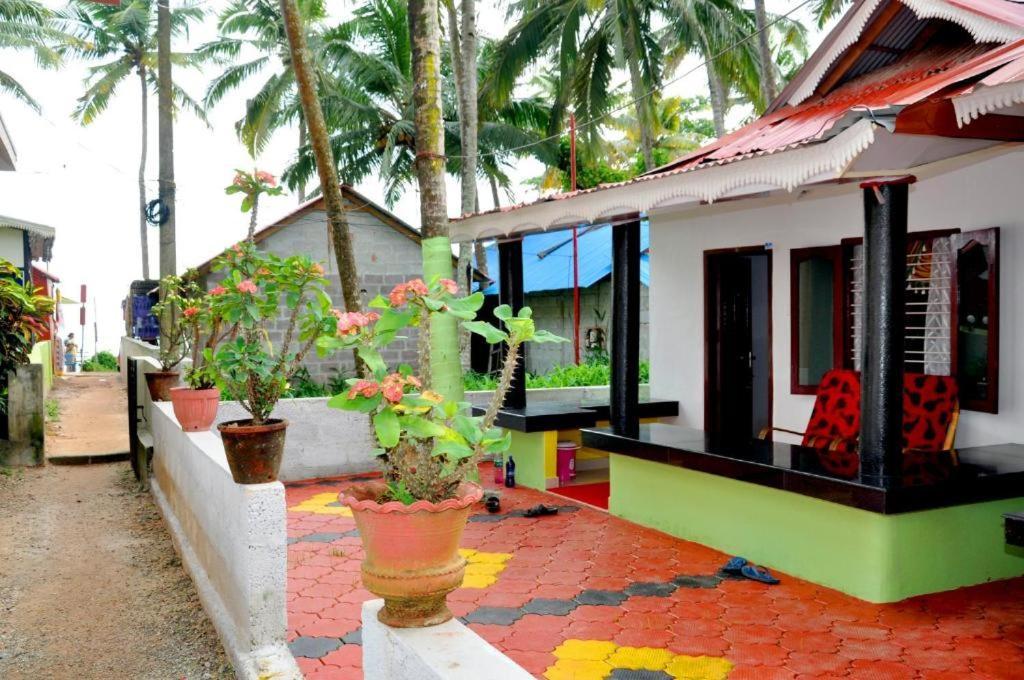 Keratheeram Beach Resort Varkala Ngoại thất bức ảnh