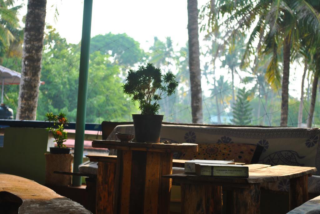 Keratheeram Beach Resort Varkala Ngoại thất bức ảnh